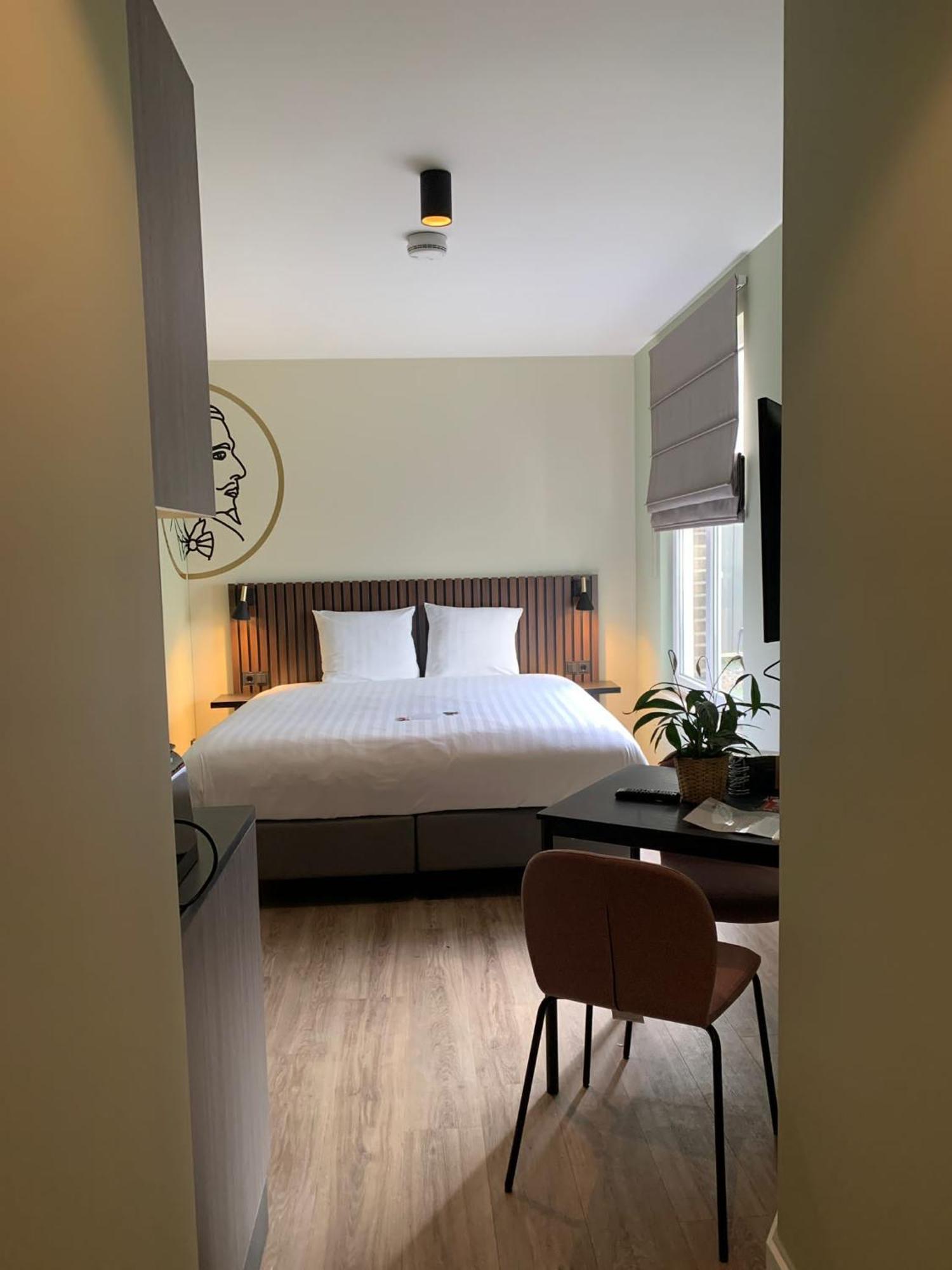 อเล็กซ์ มาสทริชต์ Hotel มาสทริชท์ ภายนอก รูปภาพ
